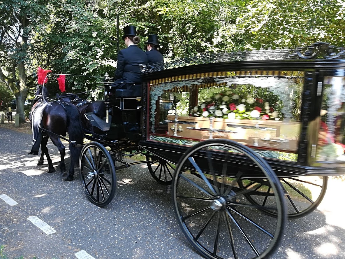 Riverside Funeral Services, Photographic Gallery